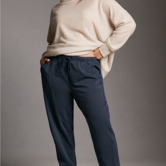 Anthropologie Green Daily Practice Yoga Jogger Track Pants with Drawstring Waist - Picture 11 of 11